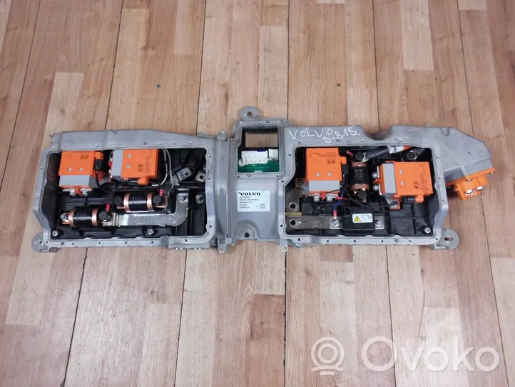 Volvo XC40 Convertitore di tensione inverter 32290941