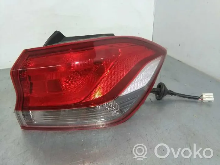 Hyundai i30 Lampa tylna 92402G30