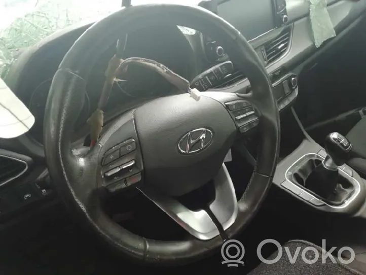 Hyundai i30 Ohjauspyörä 56100G4280