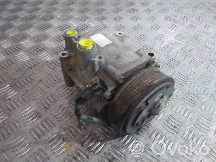 Ford Fiesta Ilmastointilaitteen kompressorin pumppu (A/C) 8V5119D629DF