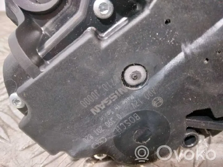 Nissan Qashqai+2 Moteur d'essuie-glace arrière 0390201820