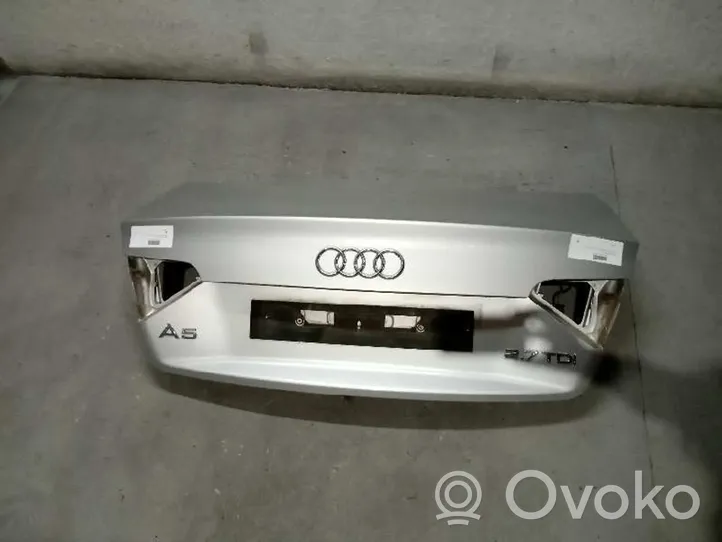 Audi A5 8T 8F Półka tylna bagażnika 0000000100048619