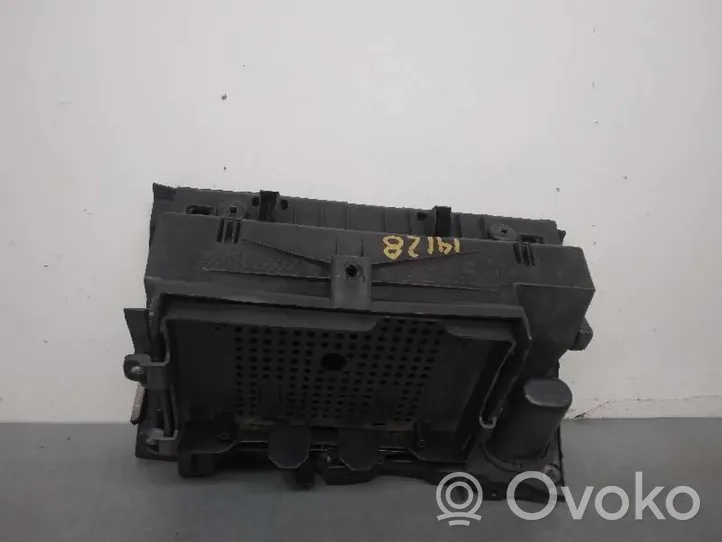 Fiat Punto Evo Boite à gants 735485660