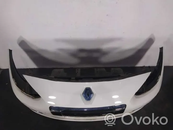 Renault Fluence Zderzak przedni 