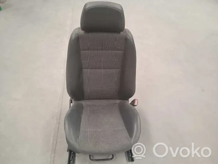 Opel Astra G Sedile anteriore del passeggero 