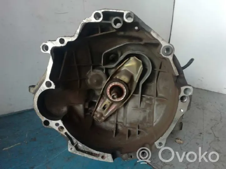 Audi 100 200 5000 C3 Mechaninė 5 pavarų dėžė AMK