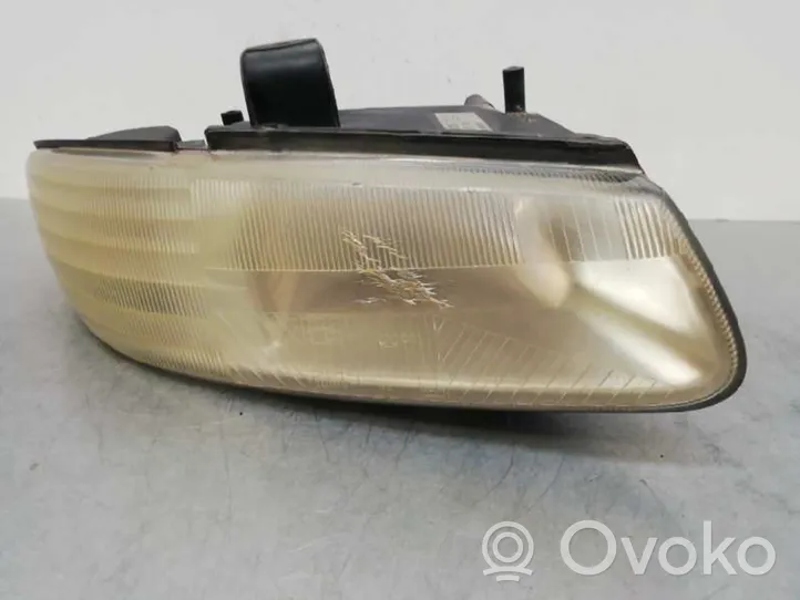 Chrysler Voyager Faro/fanale 04576312AC