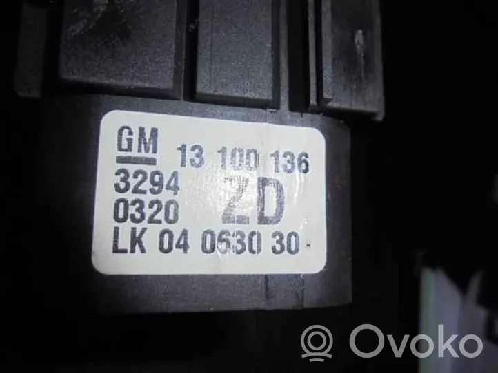 Opel Astra G Interruttore di regolazione dell’illuminazione del quadro 13100136