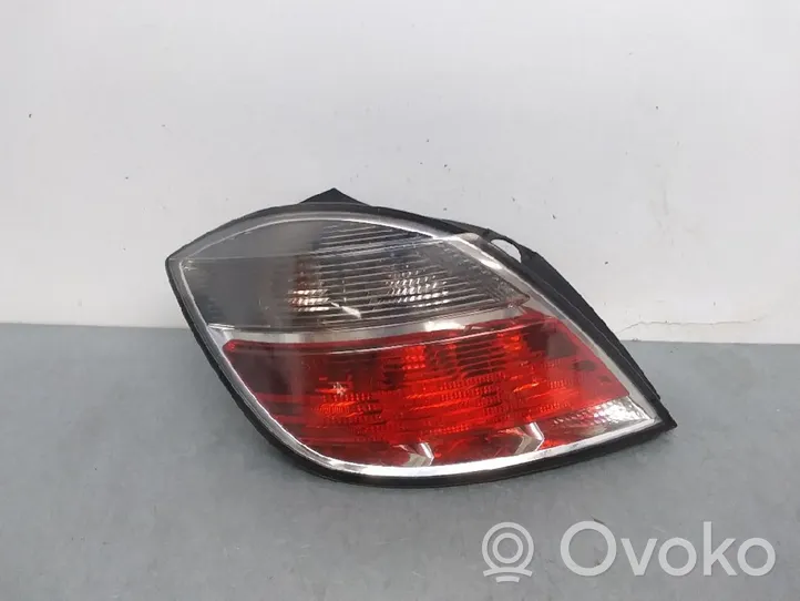 Opel Astra G Luci posteriori 13222324