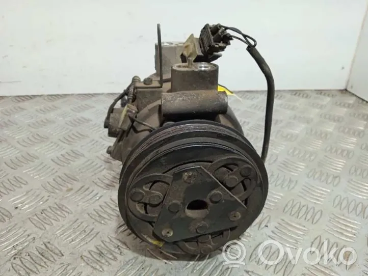 BMW 3 E30 Compressore aria condizionata (A/C) (pompa) 64528390339