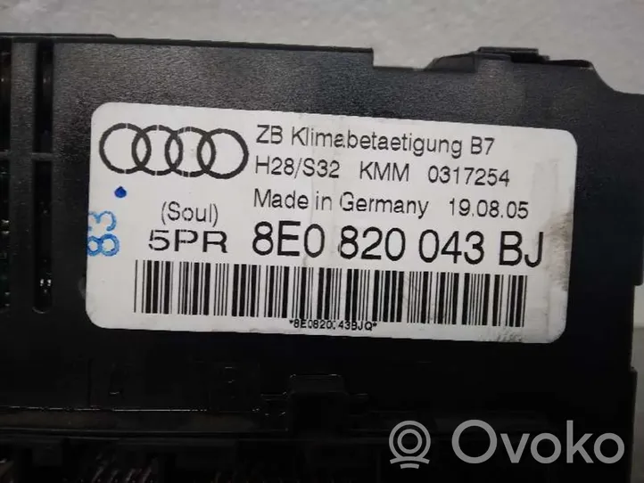 Audi A4 Allroad Ilmastoinnin ohjainlaite 8E0820043BJ