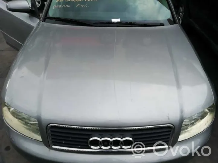 Audi A4 Allroad Konepelti 