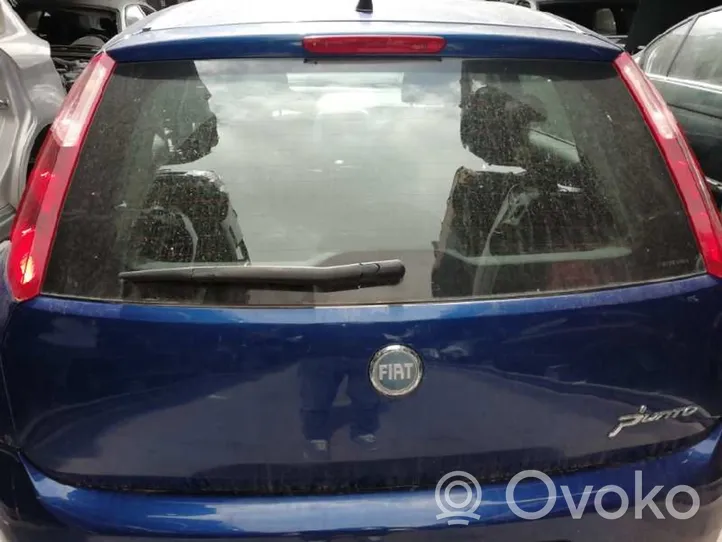 Fiat Grande Punto Takaovi 