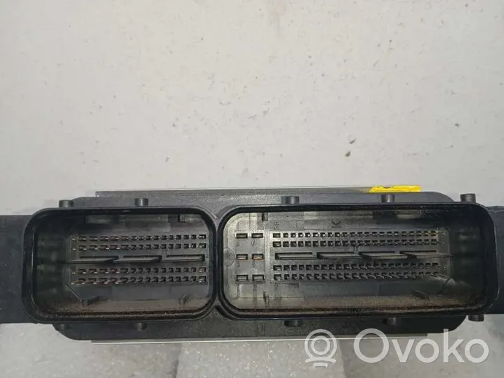 Audi A1 Variklio valdymo blokas 04C906026AK