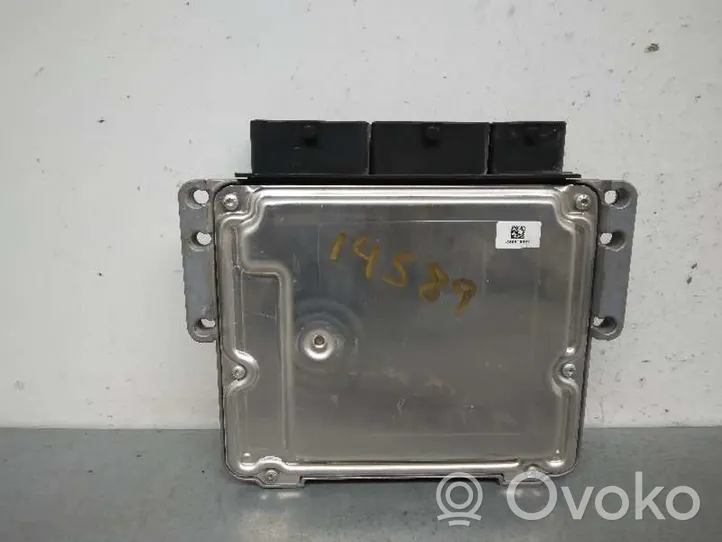 Renault Kangoo II Sterownik / Moduł ECU 0281032885