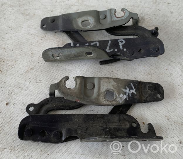 Ford Fiesta Cerniere del vano motore/cofano 8A6116801AD