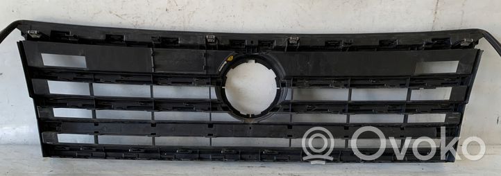 Volkswagen Touareg III Griglia superiore del radiatore paraurti anteriore 760853696