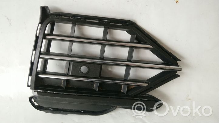 Volkswagen Touareg III Grille inférieure de pare-chocs avant 760853666B