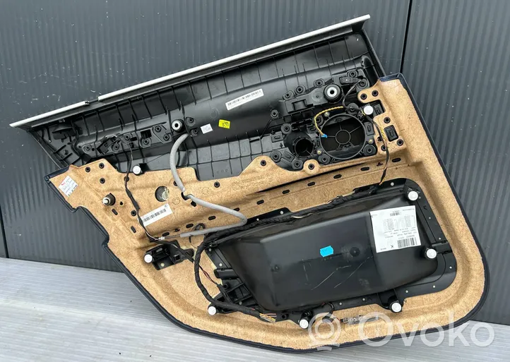 BMW 7 F01 F02 F03 F04 Panneau de garniture latérale arrière de coupé BMR1DK1304