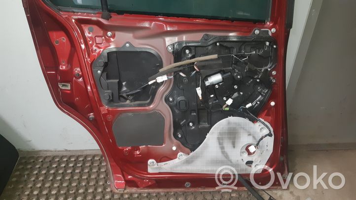 Mazda 5 Porte coulissante latérale C2Y57302XG