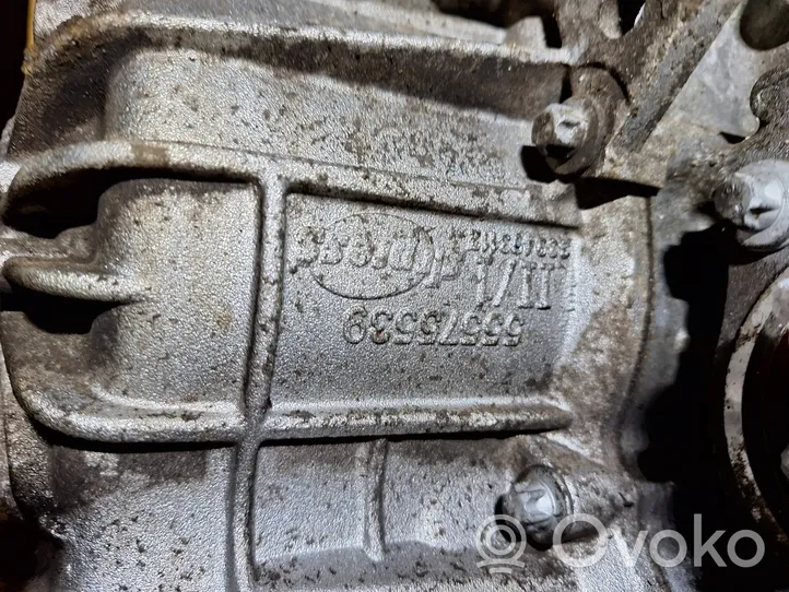 Opel Astra J Manualna 6-biegowa skrzynia biegów 55575539