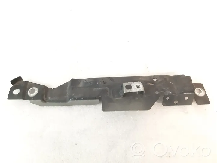 Volvo S90, V90 Supporto di montaggio del parafango 31416626