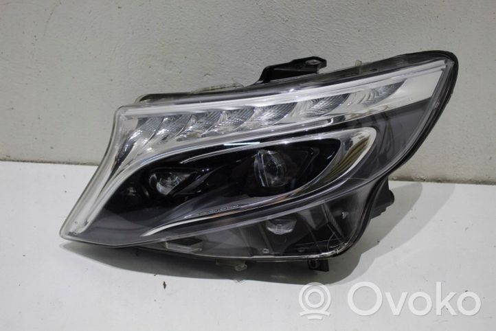 Mercedes-Benz Vito Viano W447 Faro/fanale 