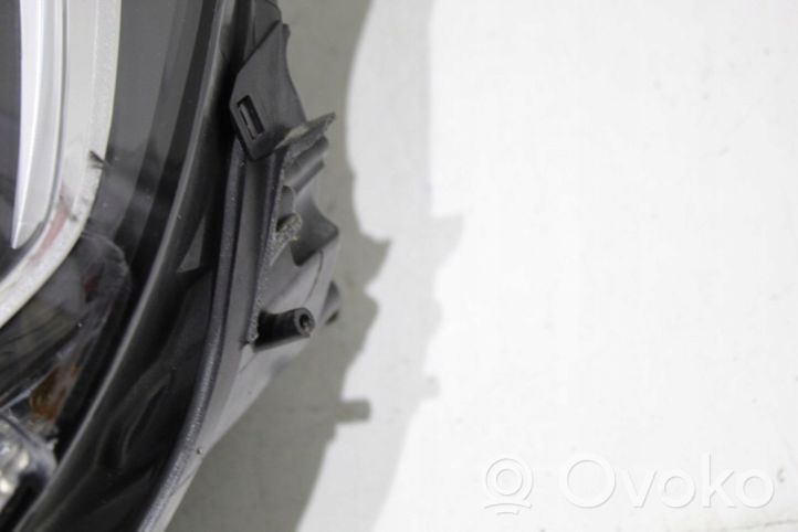 Opel Crossland X Lampa przednia 