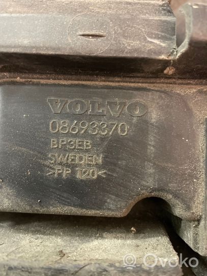 Volvo V70 Travesaño trasero 08693370