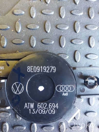 Audi A4 S4 B7 8E 8H Altoparlante del sensore di parcheggio (PDC) 8E0919279