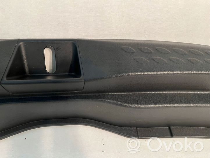 Toyota C-HR Rivestimento di protezione sottoporta del bagagliaio/baule 64716F4010