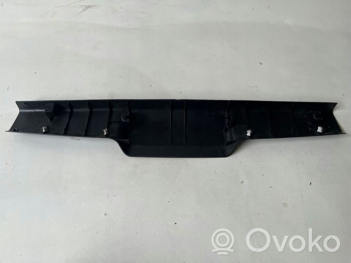 Toyota Auris E180 Garniture de hayon intérieur 6479002070