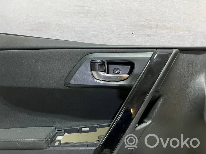 Toyota Auris E180 Boczki / Poszycie drzwi przednich 