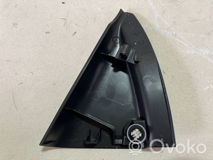 Toyota Yaris XP210 Muu takaoven verhoiluelementti 67674K0020