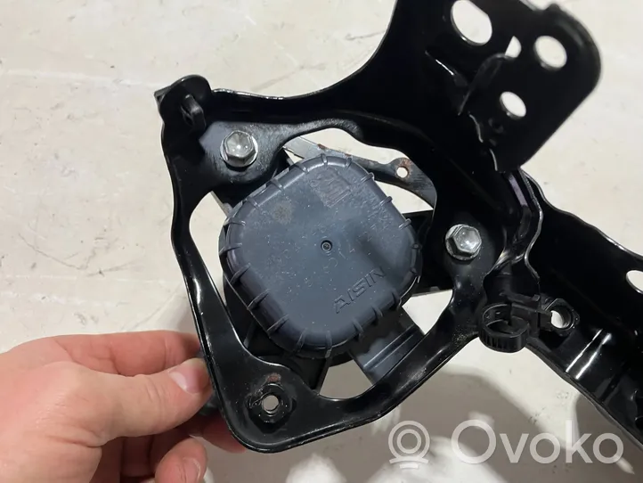 Toyota Auris E180 Pompe à eau de liquide de refroidissement 5904052010