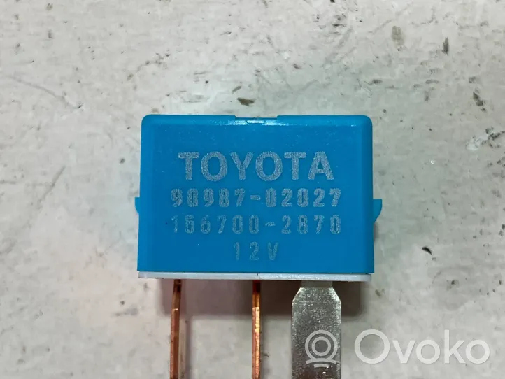 Toyota Auris E180 Cita veida releji 9098702027