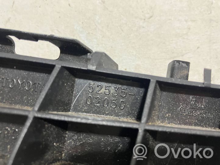 Toyota Auris E180 Etupuskurin kannake 5253502050