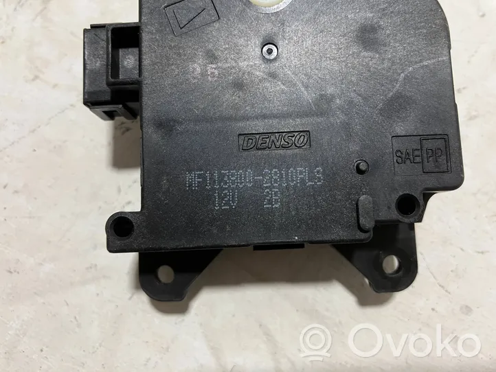 Toyota Auris E180 Moteur / actionneur de volet de climatisation M1138002810