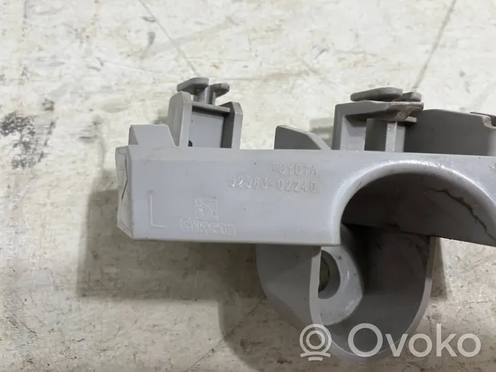 Toyota Auris E180 Support de pare-chocs arrière 5256302240