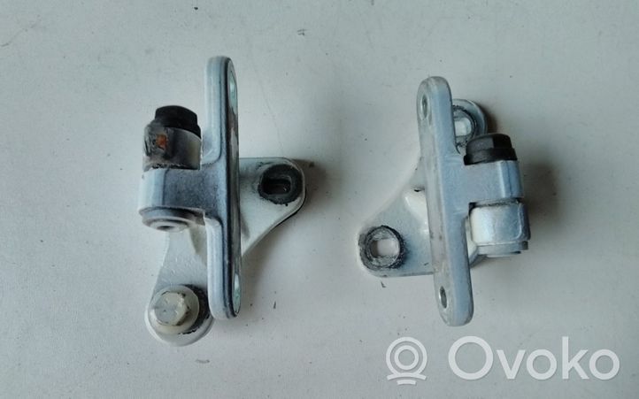 Mercedes-Benz C AMG W203 Front door hinge set 