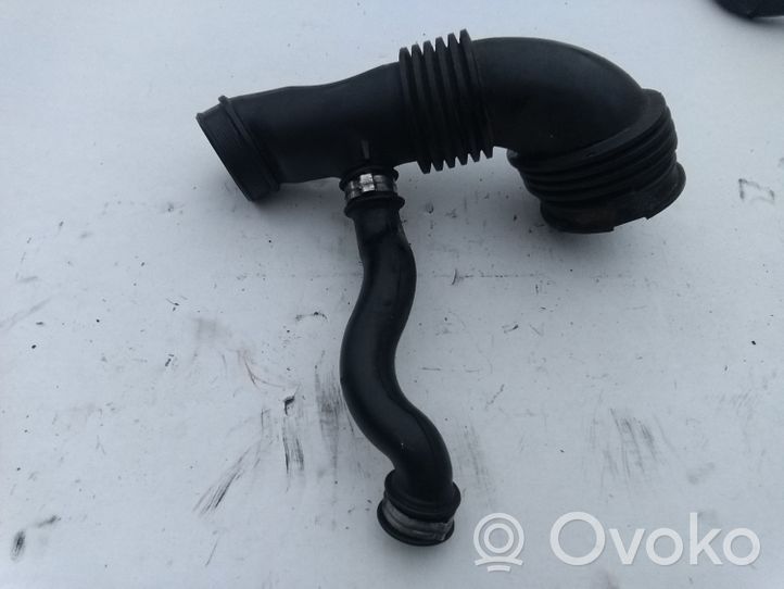 Ford Focus Tube d'admission d'air 7M519A673HE