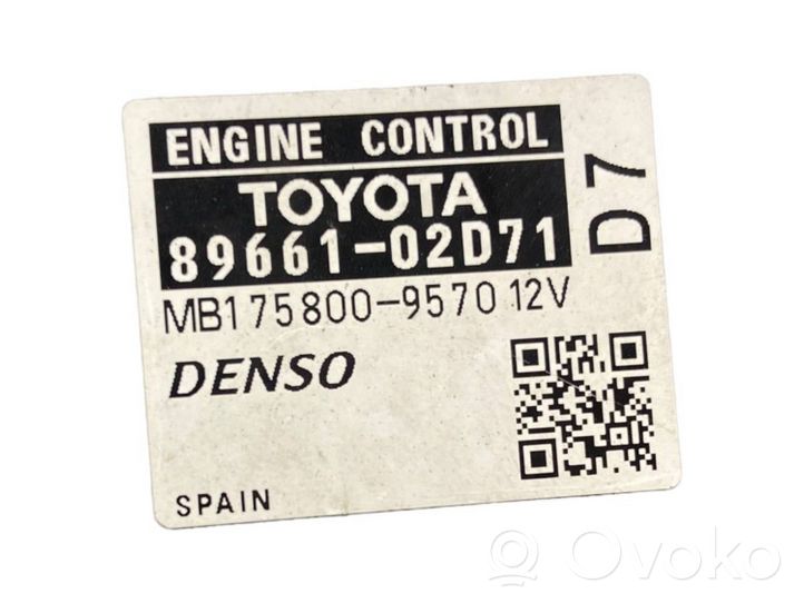 Toyota Auris 150 Moottorin ohjainlaite/moduuli 8966102D71