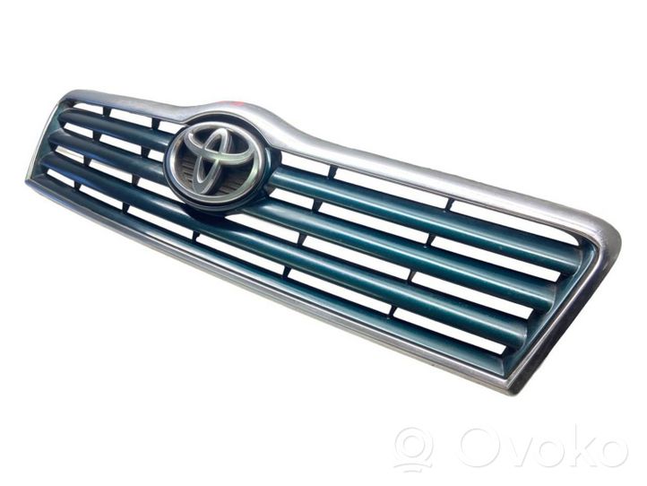 Toyota Avensis T250 Grille calandre supérieure de pare-chocs avant 32320010