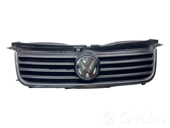 Volkswagen PASSAT B5.5 Griglia anteriore 311750200