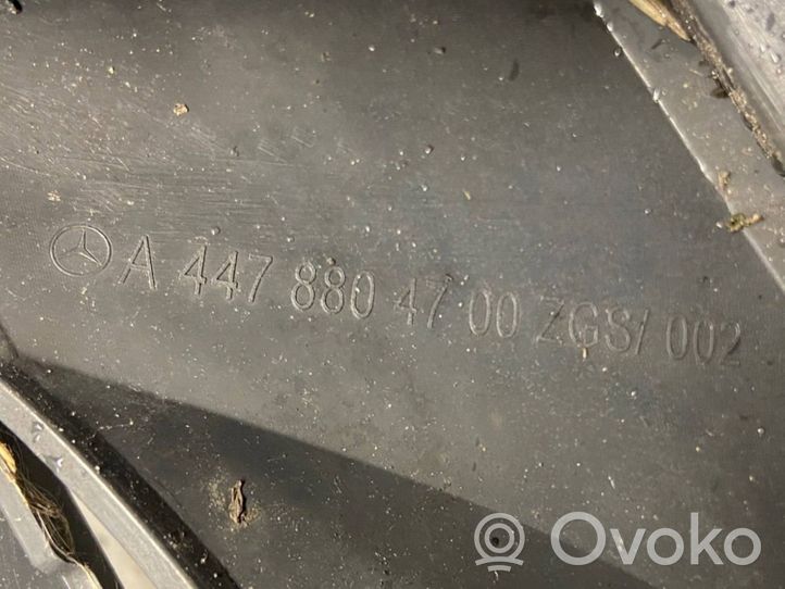 Mercedes-Benz Vito Viano W447 Передняя решётка A4478804700