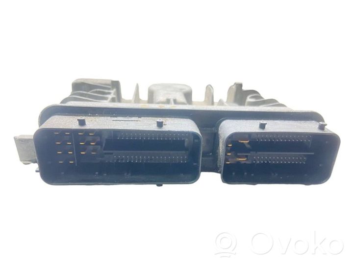 Opel Astra J Sterownik / Moduł ECU 55588354