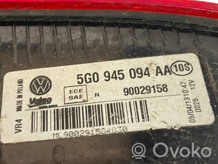 Volkswagen Golf VI Feux arrière sur hayon 5G0945094AA