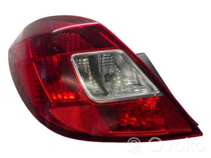 Opel Corsa D Lampa tylna 13269050