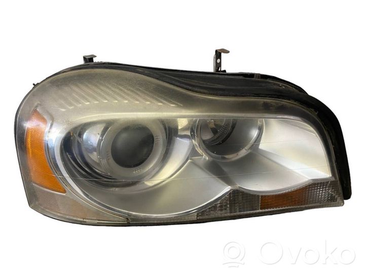 Volvo XC90 Lampa przednia 31217048