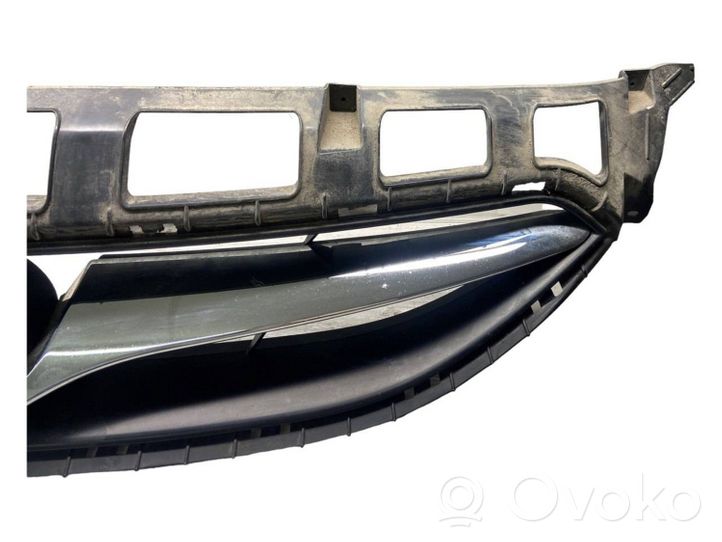 Hyundai i40 Grille calandre supérieure de pare-chocs avant 863513Z000